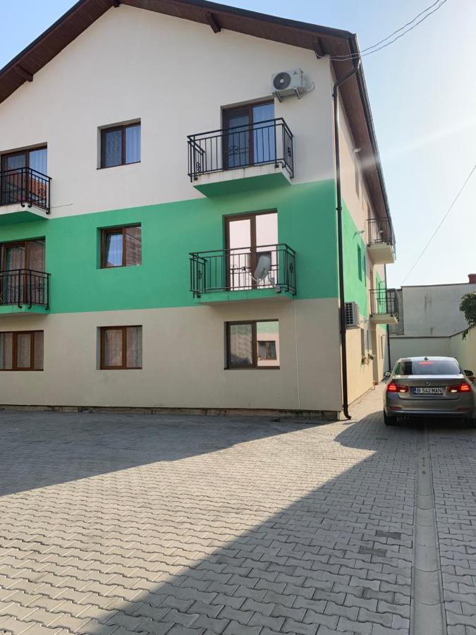 Ferienwohnung Complex Rezidential Ana Caransebeş Exterior foto