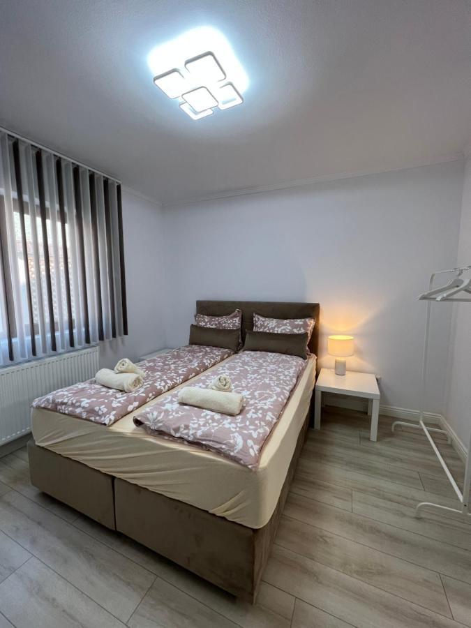 Ferienwohnung Complex Rezidential Ana Caransebeş Exterior foto